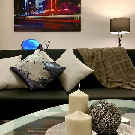 #stayhere 1 - Sleeps 4, Close To Leeds City Leeds (West Yorkshire)